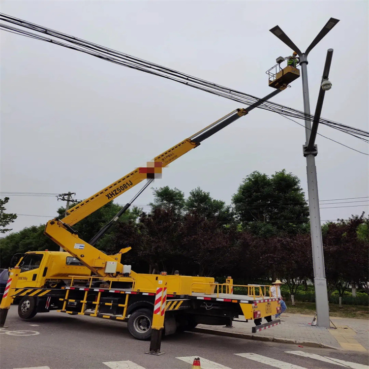 新兴路灯维修吊车出租