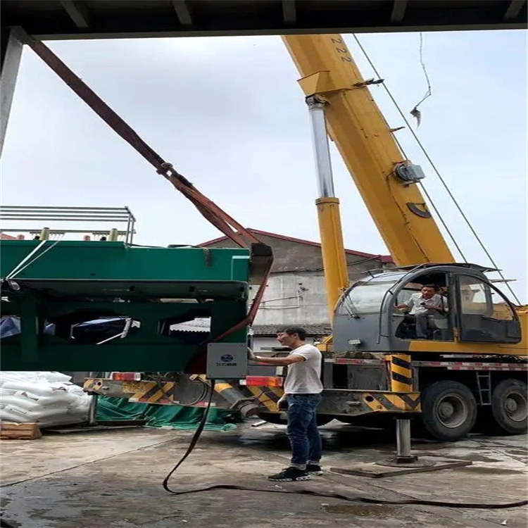 新兴大吨位吊车租赁应急保障方案|化解突发吊装需求难题